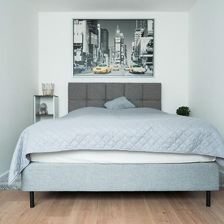 Ferienwohnung Pfingsberg Eg Ратинген Экстерьер фото